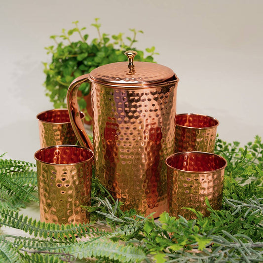 Reines Kupfer-Set: Kanne (±1,5 l) + 4 gehämmerte Becher