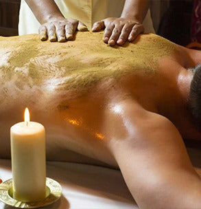 Udvarthanam – Ayurvedische Kräuterpulvermassage
